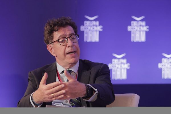 Συνολάκης στη WSJ: Τα διδάγματα από τις πυρκαγιές στο Χαβάη και στη Ρόδο