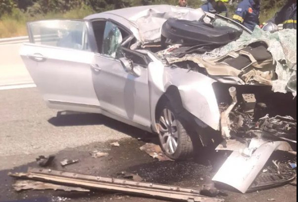 Τροχαίο στις  Σέρρες: «Δεν κατάλαβα τίποτα» λέει ο οδηγός του φορτηγού – Τα νεότερα για τον 12χρονο που σκοτώθηκαν οι γονείς του