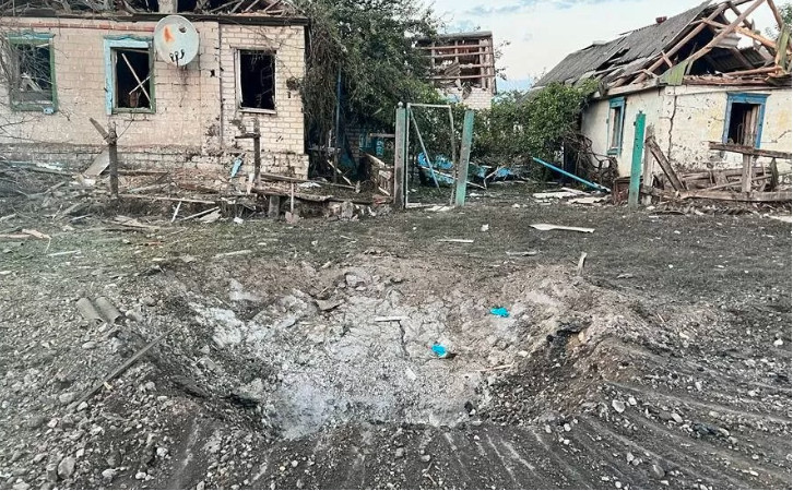 Ουκρανία: 3 νεκροί και 2 τραυματίες από ρωσικούς βομβαρδισμούς στα ανατολικά