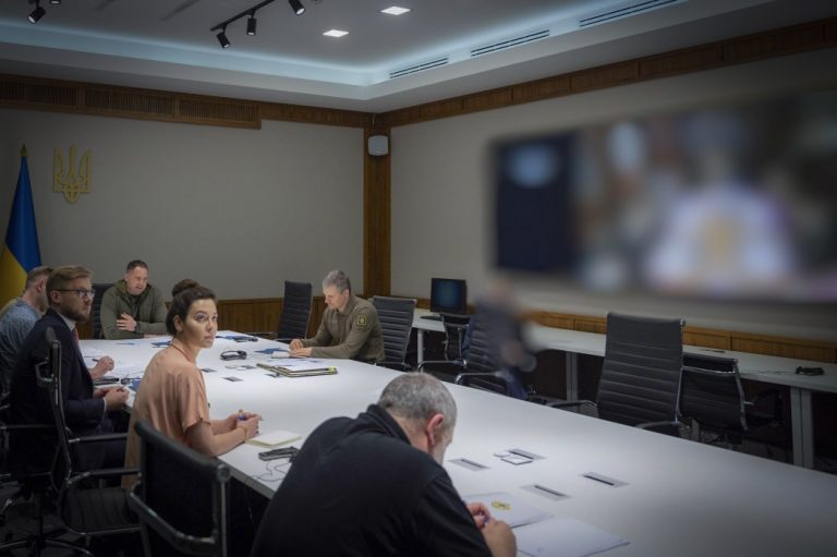 Ουκρανία: Ξεκίνησε συνομιλίες με τις ΗΠΑ για την παροχή εγγυήσεων ασφαλείας