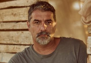 Βασίλης Μπισμπίκης: Έκανε τατουάζ και το αποκάλυψε με μια μαντινάδα