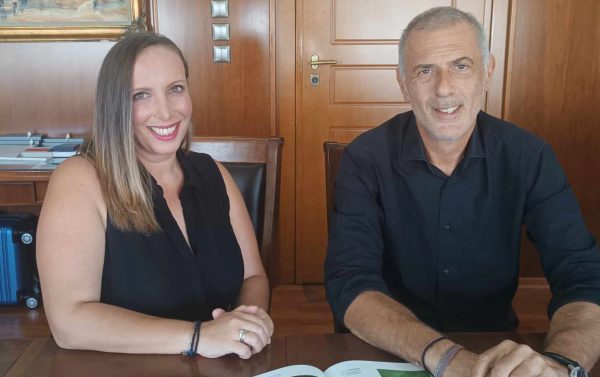 Υποψήφια Δημοτική Σύμβουλος με τον Πειραιά Νικητή η Πέννυ Κουλιζάκου – Λιβανού