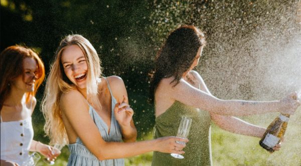 Τι είναι το #ratgirlsummer και γιατί θα έπρεπε να ακυρωθεί εδώ και τώρα