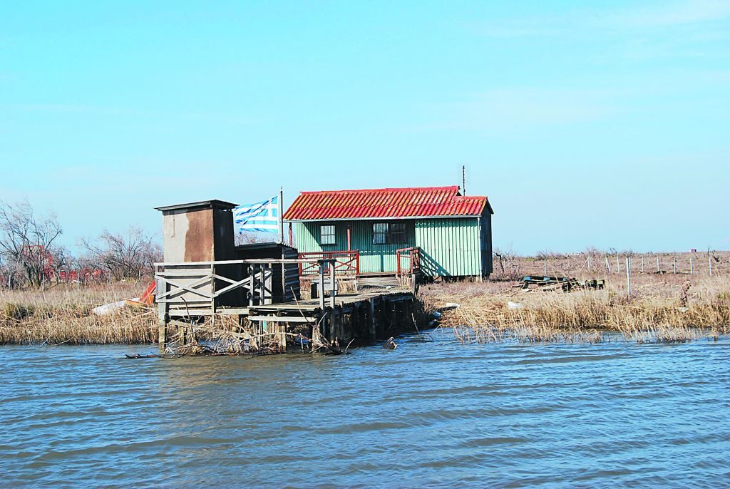 Τα μυστήρια του Δέλτα στον Εβρο – Πώς έχτιζαν βίλες οι ακροδεξιοί «αυτόκλητοι σερίφηδες»