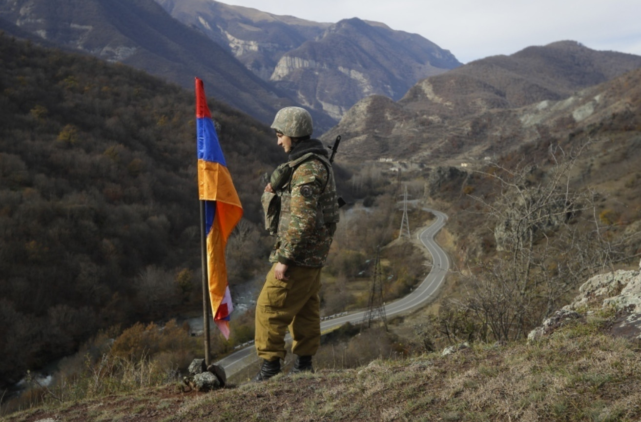 Ναγκόρνο Καραμπάχ: Αποχωρούν 120.000 Αρμένιοι υπό τον φόβο εθνοκάθαρσης