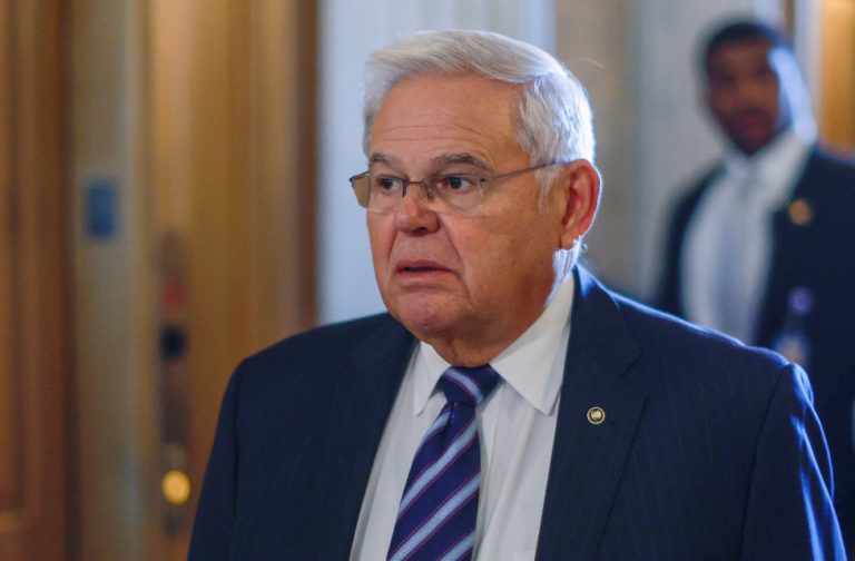 Η Τουρκία χαίρεται με τις κατηγορίες εναντίον του Μενέντεζ, αλλά μπορεί να μην πάρει τα F-16