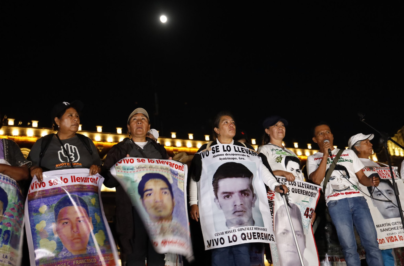 Μεξικό: Μαζική διαδήλωση για την εξαφάνιση των 43 φοιτητών 9 χρόνια μετά - Απαιτούν εξηγήσεις