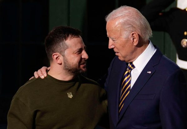 Ζελένσκι: Στον Λευκό Οίκο και το Κογκρέσο την ερχόμενη εβδομάδα