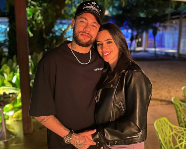 Αδιόρθωτος ο Νεϊμάρ: Φέρεται να απάτησε ξανά την εγκυμονούσα σύντροφό του