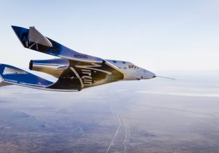 Virgin Galactic: Κατακραυγή για την εκτόξευση προϊστορικών ανθρώπινων οστών στο Διάστημα