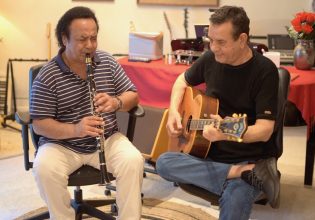 Ο Σταμάτης Σπανουδάκης στο Ηρώδειο «Για τον Αλέξανδρο» – Mε τον Βασίλη Σαλέα