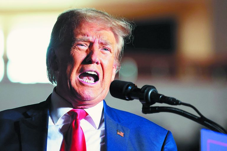 Ντόναλντ Τραμπ: Ο μόνος τρόπος για να μην κατέβει υποψήφιος