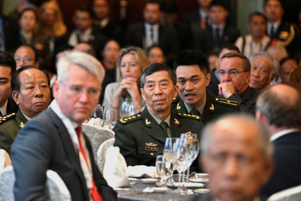 Έχασε την εμπιστοσύνη του άγρυπνου προέδρου Σι Τζινπίνγκ ο Κινεζικός Στρατός;