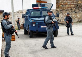 Αιματηρά επεισόδια στο Κόσοβο: Παρουσιάστηκε σε αστυνομικό τμήμα ο υπεύθυνος, Μίλαν Ραντόιτσιτς