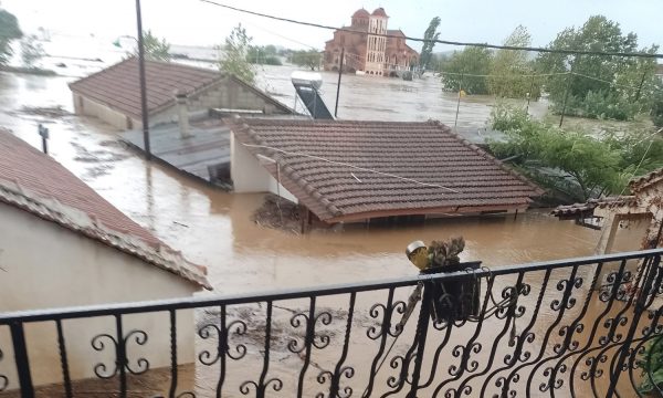 Κακοκαιρία Elias: Βυθίστηκε στα λασπόνερα η Υπέρεια Φαρσάλων – Ανησυχία για τον Πηνειό και τη λίμνη Κάρλα