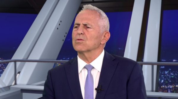 Αποστολάκης: «Άδικο να κάνουμε κόντρα γνώσεων – Τσίπρας και Μητσοτάκης δεν γνώριζαν όταν ξεκίνησαν»