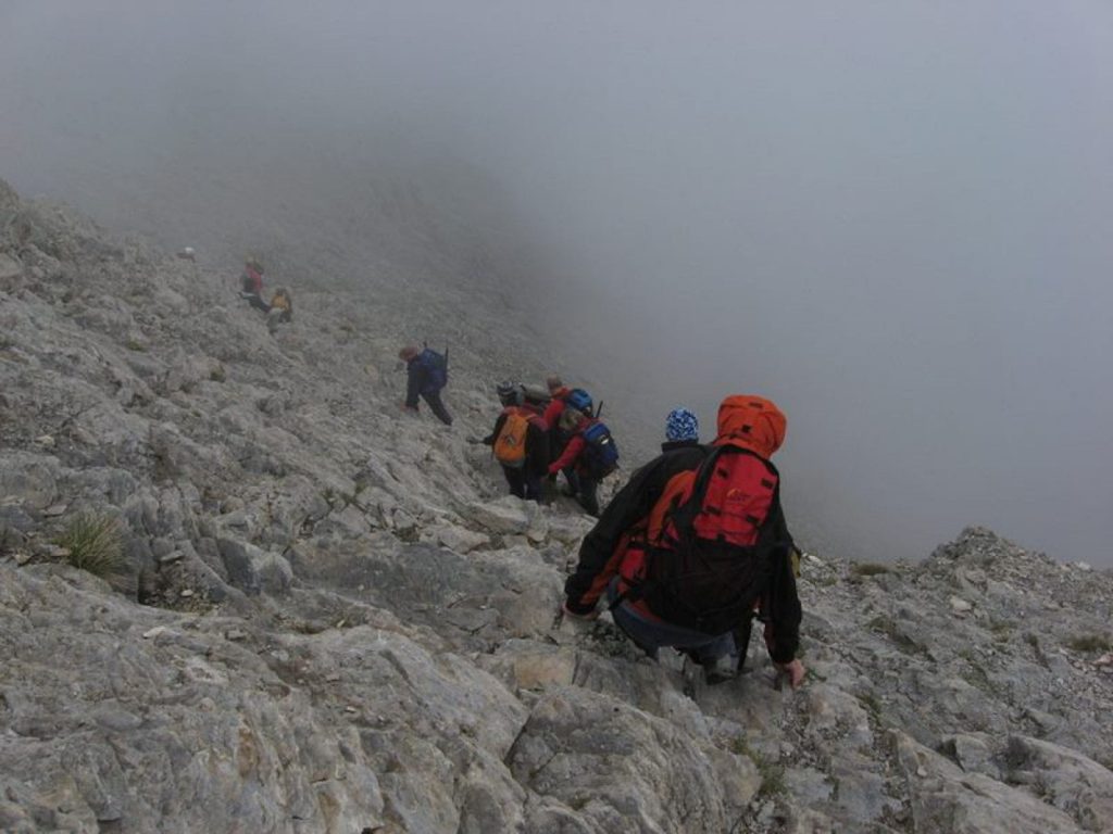 Κοζάνη: Περιπέτεια για δύο ορειβάτες στα Πιέρια Όρη – Στήθηκε επιχείρηση για τον εντοπισμό τους