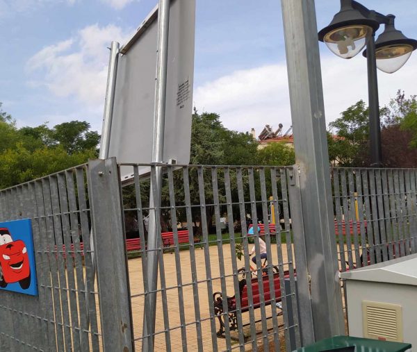 Κίνδυνος ατυχήματος σε παιδική χαρά του Δήμου Παλλήνης