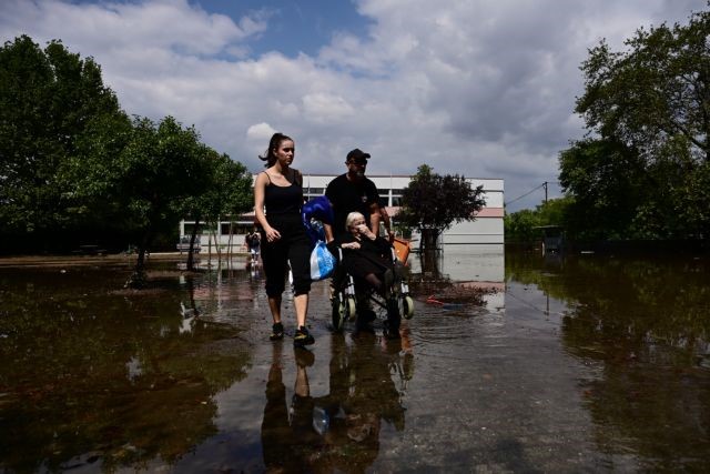Λιακούλη: Στη βυθισμένη Θεσσαλία, το κράτος «ναυάγησε»