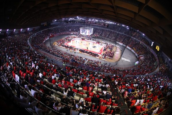 Ολυμπιακός: «Εξαφανίζονται» τα εισιτήρια με Μπαρτσελόνα και Παρτίζαν