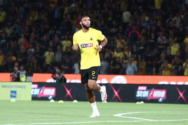 Στο νοσοκομείο με λοίμωξη ο Μουκουντί