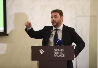 Ανδρουλάκης: «Αυτοδιοίκηση δίπλα στον πολίτη και όχι μακρύ χέρι της εξουσίας του εκάστοτε Πρωθυπουργού»