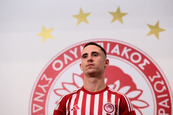 Απολαυστικός Ποντένσε: Τι είπε για τον Ολυμπιακό, τους οπαδούς του και τα νέα του όνειρα (vid)