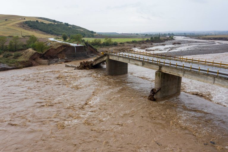 Προειδοποίηση Διακάκη: «Δεν αρκούν τα κλασικά αντιπλημμυρικά έργα»