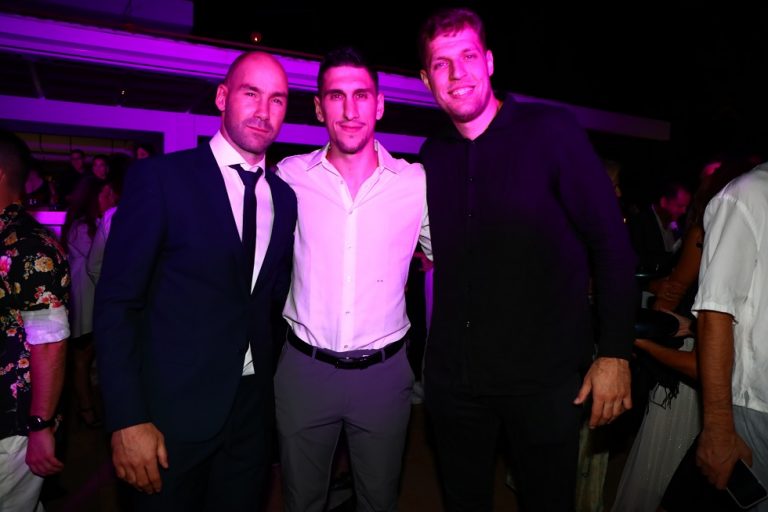 Το επικό βίντεο με την έκπληξη του Βεζένκοφ στον Σπανούλη: «Από που ήρθες εσυ;»