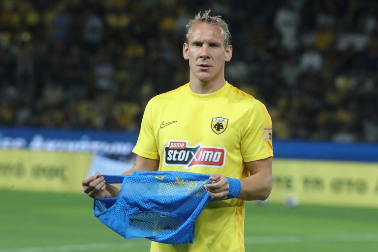 Προβληματισμός στην ΑΕΚ για τον Βίντα