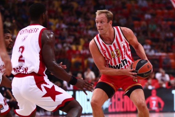 Ολυμπιακός – Αρμάνι 50-57: Φιλική ήττα των «ερυθρόλευκων»