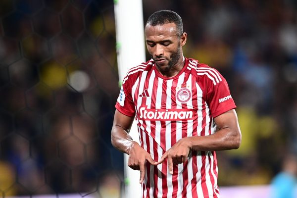 Ωραία ασίστ του Ποντένσε και 1-1 ο Ολυμπιακός με κεφαλιά του Ελ Κααμπί (vid)