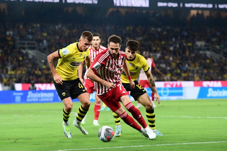 ΑΕΚ – Ολυμπιακός 1-1: Σέντερ… γκολ και ισοπαλία
