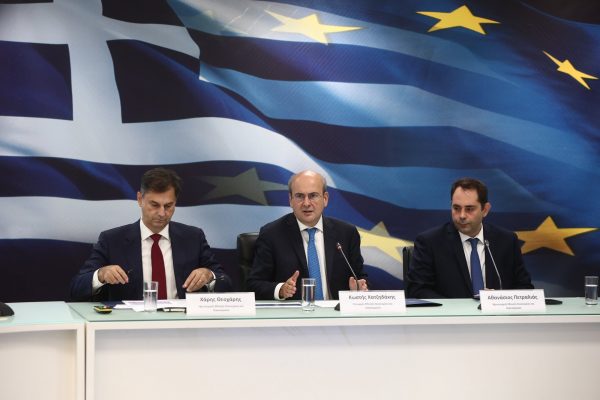 ΥΠΟΙΚ: Η εξειδίκευση των μέτρων της ΔΕΘ