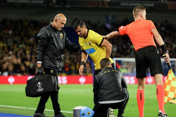 Τραυματίστηκε ο Χατζισαφί – Αποχώρησε με φορείο ο Ιρανός αμυντικός