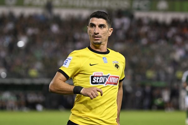 Επιστροφή Μάνταλου στην ενδεκάδα της ΑΕΚ κόντρα στον Ατρόμητο