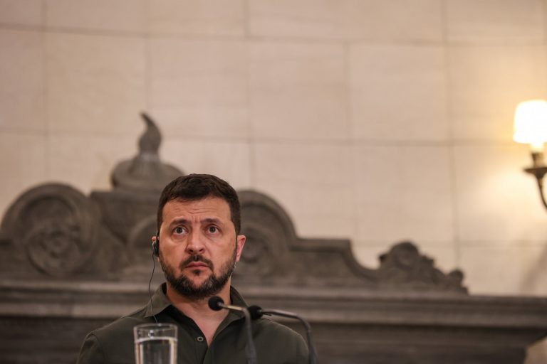 Για νέα χτυπήματα κατά του ρωσικού «τρομοκρατικού κράτους» προειδοποιεί ο Ζελένσκι