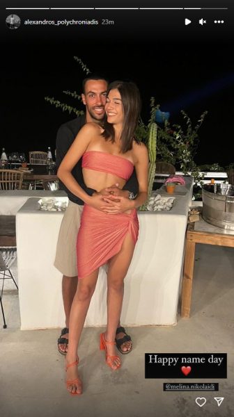 Ο Αλέξανδρος Πολυχρονιάδης αγκαλιά με τη Μελίνα Νικολαΐδη