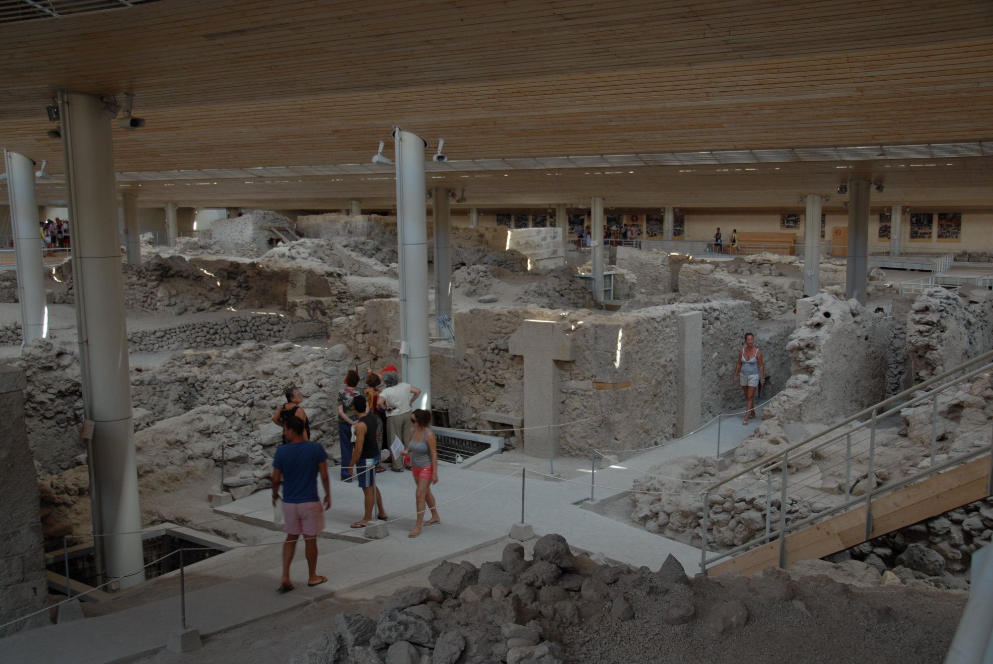Σπυρίδων Μαρινάτος: Οι πρώτες ανασκαφές στο Ακρωτήρι της Θήρας