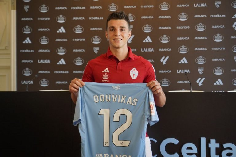 Αποθέωση για Δουβίκα στην Ισπανία