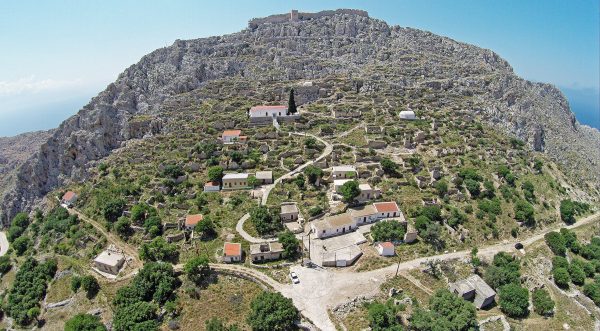 Χάλκη: Αναβιώνει ο ιστορικός οικισμός Χωριό – Το σχέδιο της Deloitte