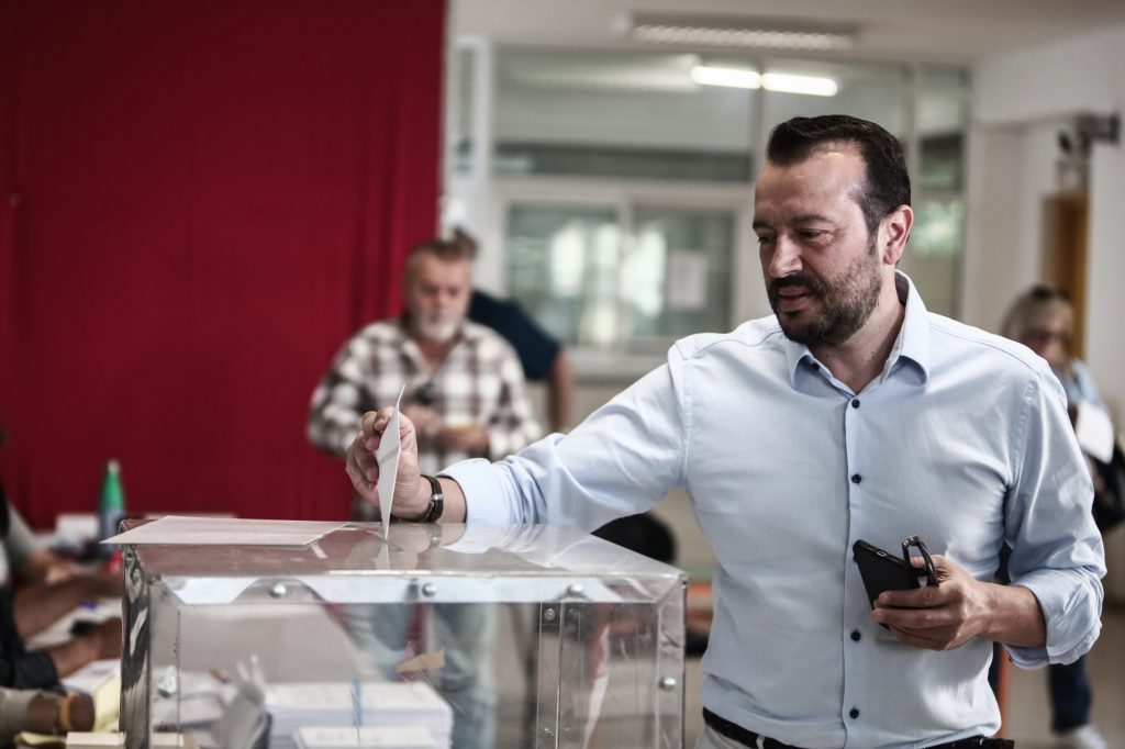Εκλογές ΣΥΡΙΖΑ – Παππάς: Σήμερα ψηφίζουμε για να αναμετρηθούμε με τη δεξιά του Μητσοτάκη