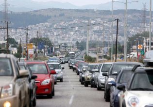 Κίνηση: Κυκλοφοριακό «έμφραγμα» στον Κηφισό εξαιτίας δύο τροχαίων – Καθυστερήσεις στην Αττική Οδό