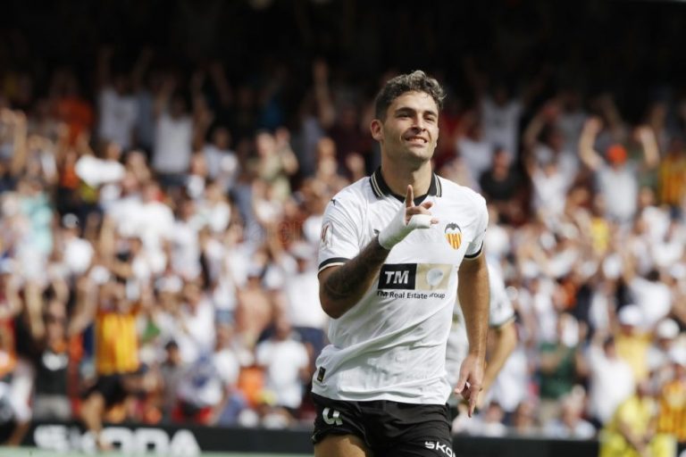 Η Βαλένθια διέλυσε την Ατλέτικο Μαδρίτης (3-0)