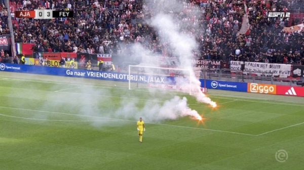 Μεγάλες ζημιές στην Γιόχαν Κρόιφ Αρένα από τους οπαδούς του Άγιαξ (vid)