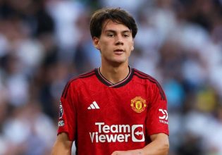 Η Μάντσεστερ Γιουνάιτεντ ανανέωνει το συμβόλαιο του Πελίστρι