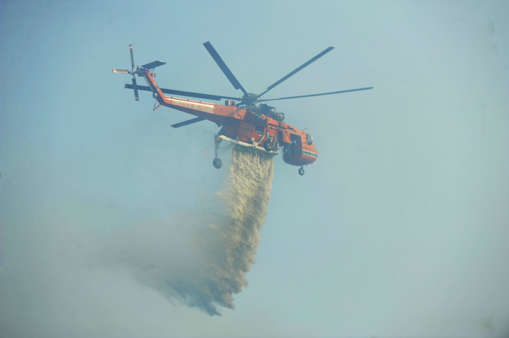 Φωτιά στην Αχαΐα: Καίγεται χορτολιβαδική έκταση στη Λακκόπετρα - Επιχειρεί και ελικόπτερο