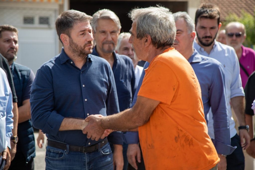 Ανδρουλάκης: Η κυβέρνηση απέτυχε να προσαρμόσει το κράτος στις νέες συνθήκες της κλιματικής αλλαγής