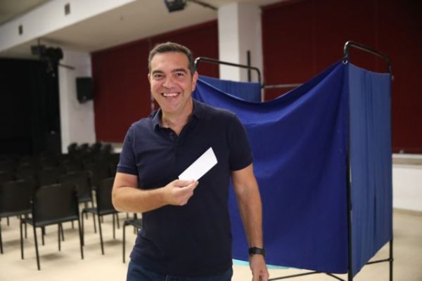 Εκλογές ΣΥΡΙΖΑ: Ψήφισε στην Καισαριανή ο Αλέξης Τσίπρας - Tο ηχηρό μήνυμα που έστειλε