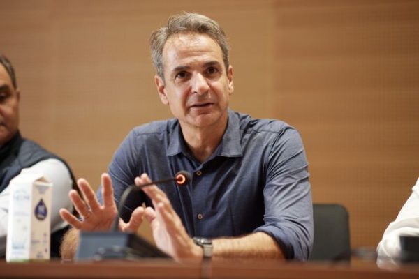 Μητσοτάκης από Βόλο: Προτεραιότητά μας ο απεγκλωβισμός των ανθρώπων